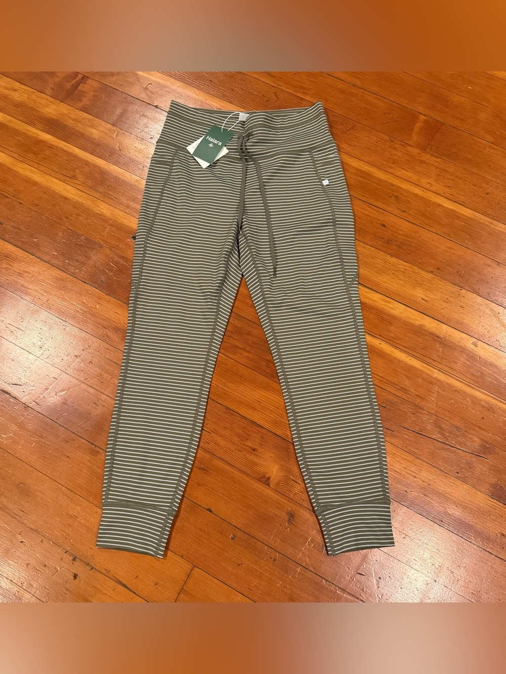 Halara High Waisted Striped Drawstring 7/8 Yoga